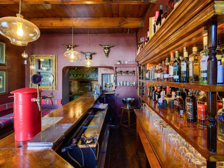 Posthouse 1